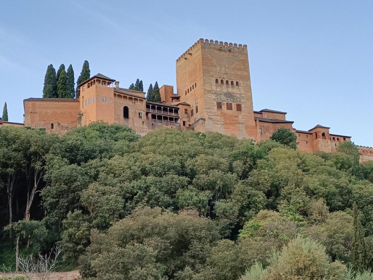 Casa Yamur Bajo La Alhambra Granada Exterior photo